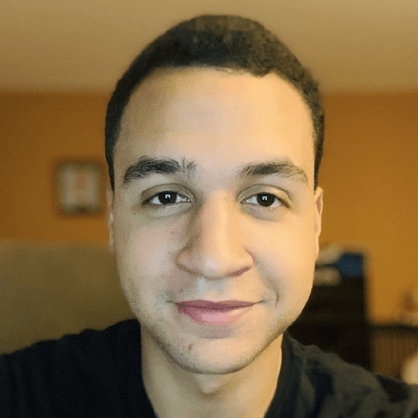 Ixax Tavarez headshot